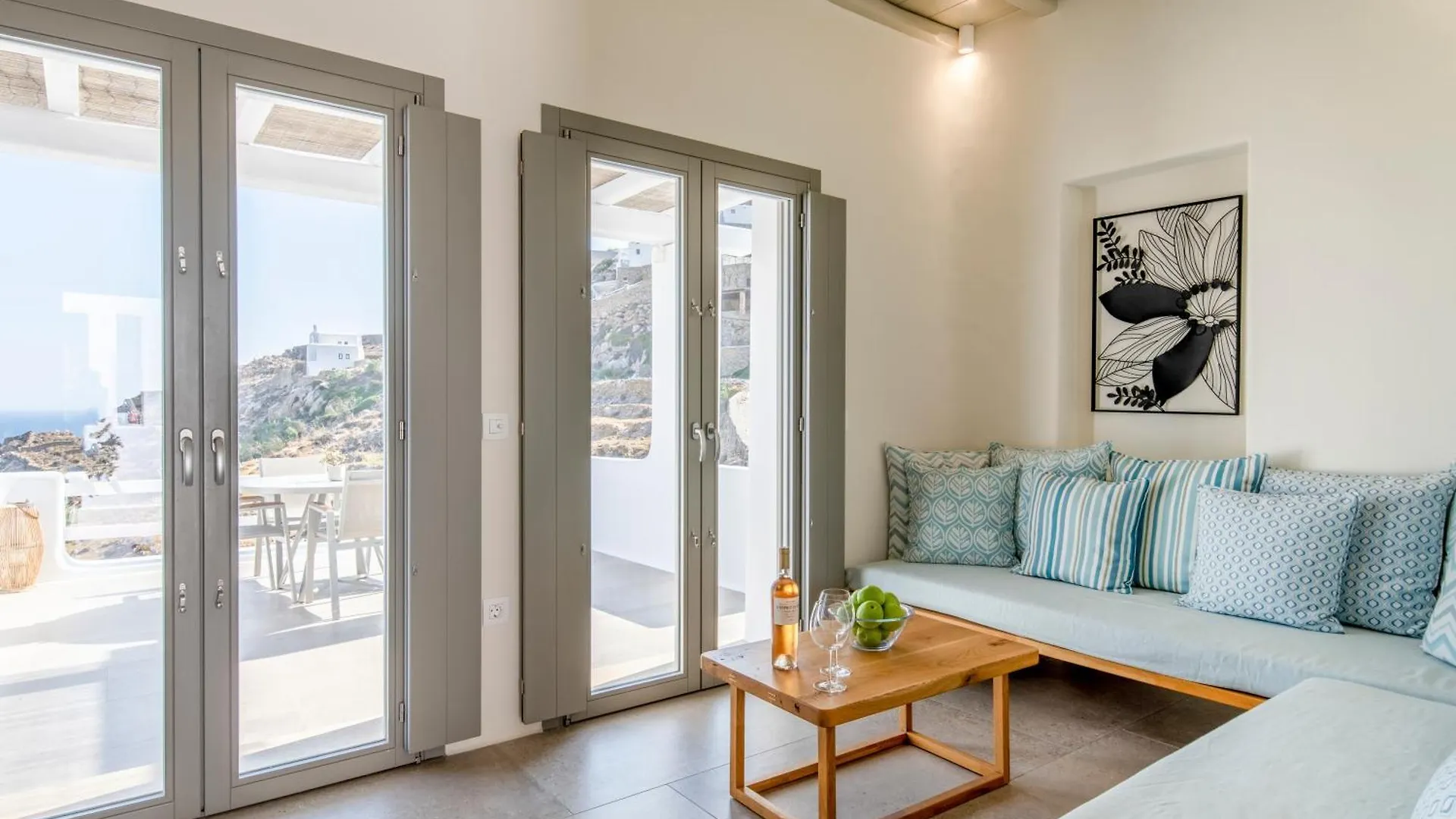 Villa Camelia 2 - Psarou View - Private Pool And Jacuzzi Mykonos Town