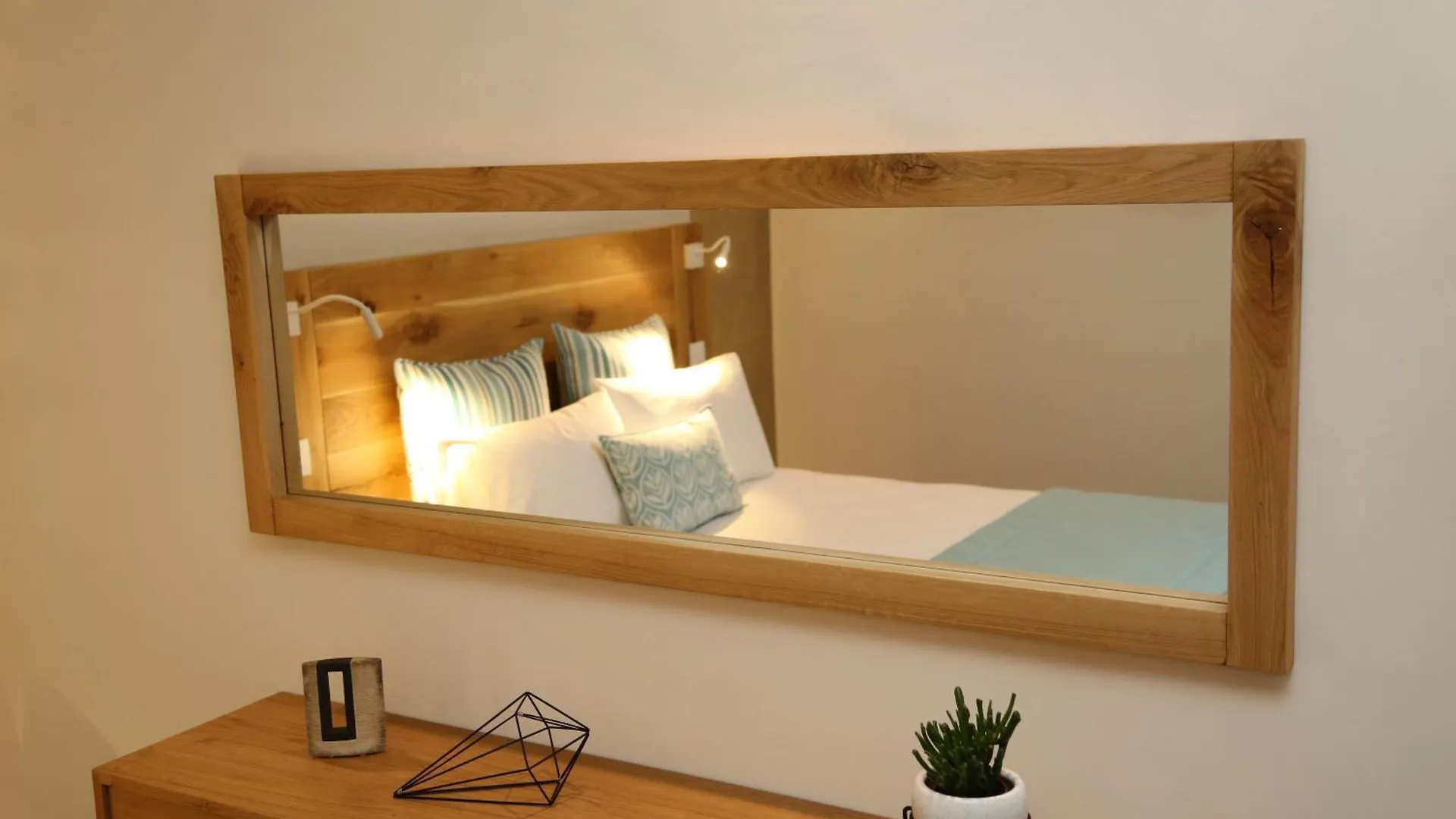 Dom wakacyjny Villa Camelia 2 - Psarou View - Private Pool And Jacuzzi Mykonos Town
