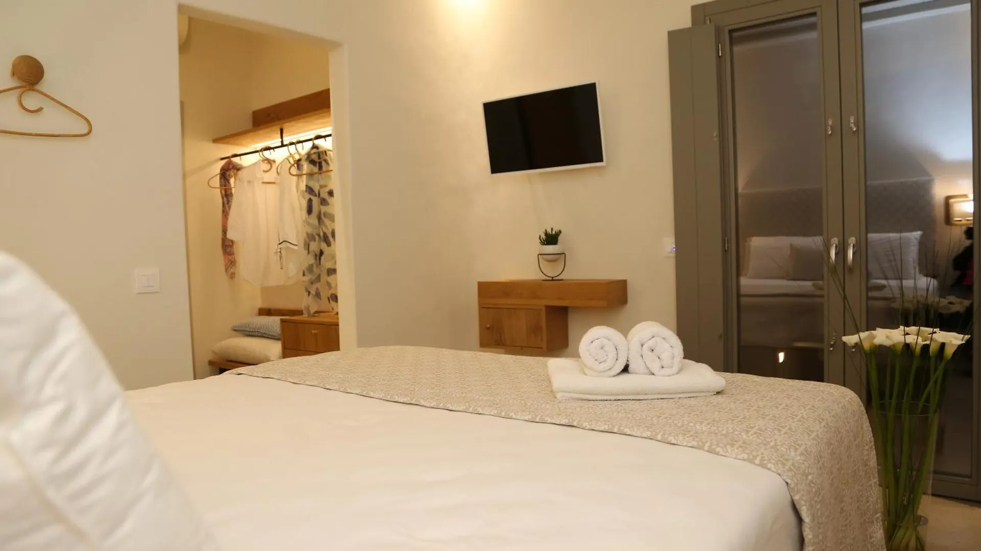 Villa Camelia 2 - Psarou View - Private Pool And Jacuzzi Mykonos Town Dom wakacyjny
